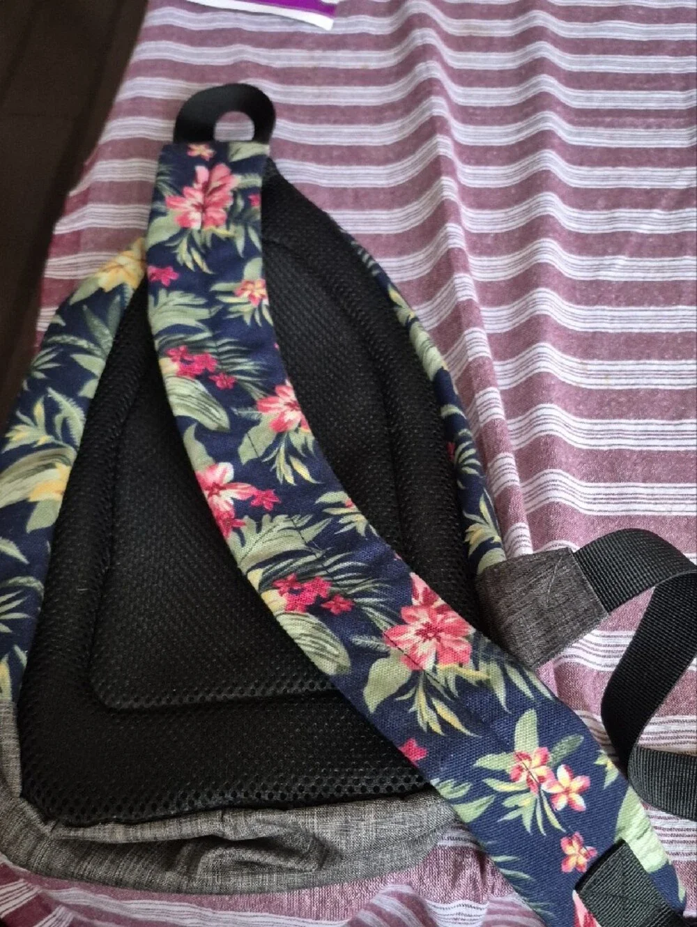 Hawaiione Strap Back Pack